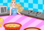 Barbie cocinando pizza de huevos revueltos